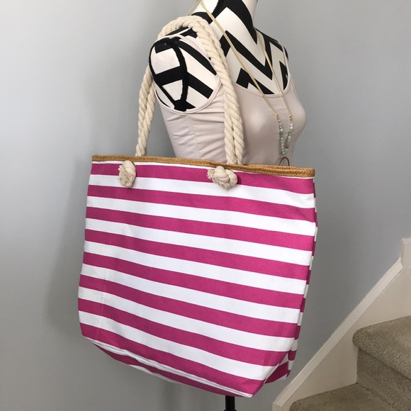 🌻1 LEFT🌻Jumbo Stripe Beach Tote - Picture 4 of 7